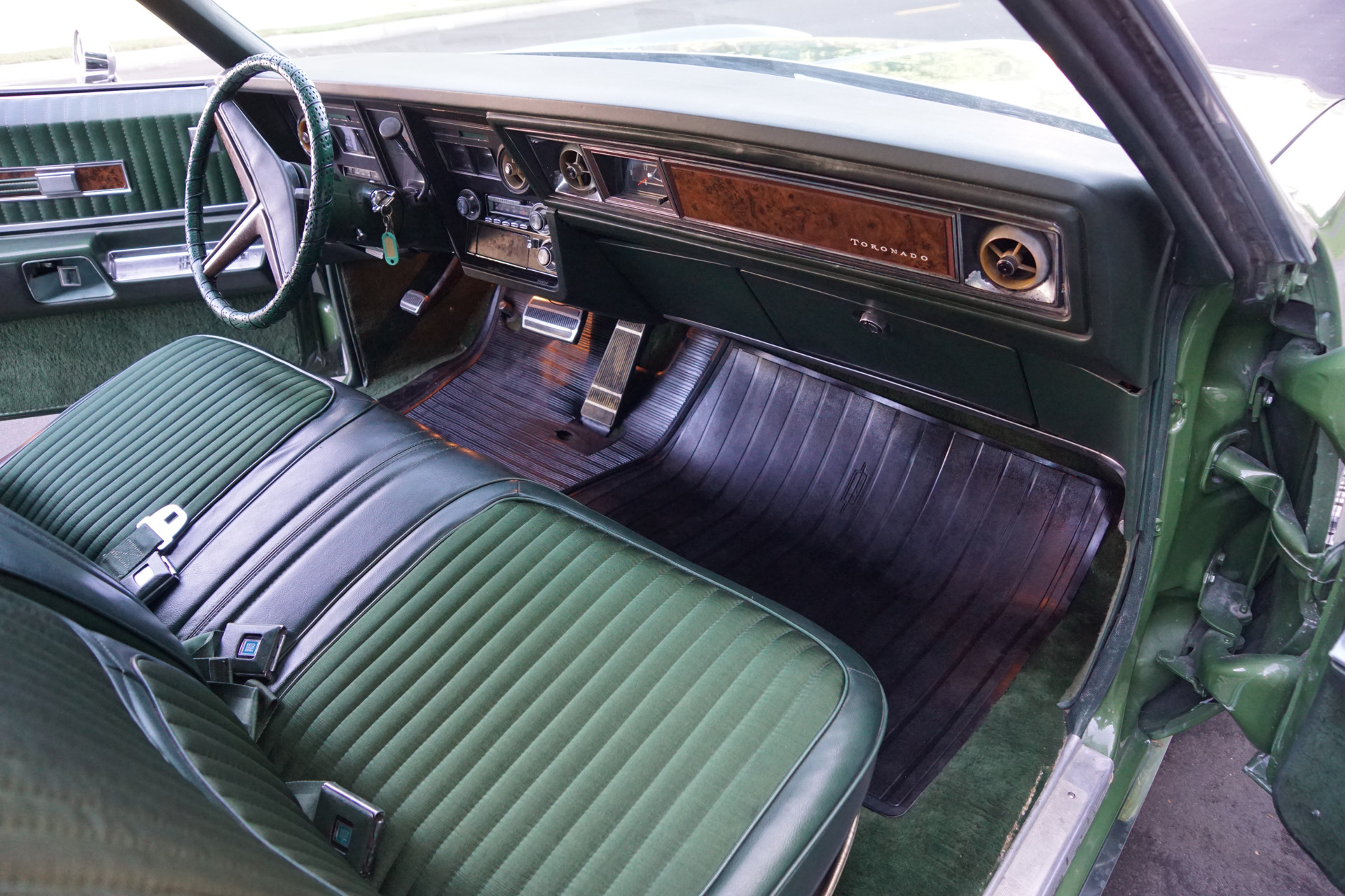 Oldsmobile Toronado 66