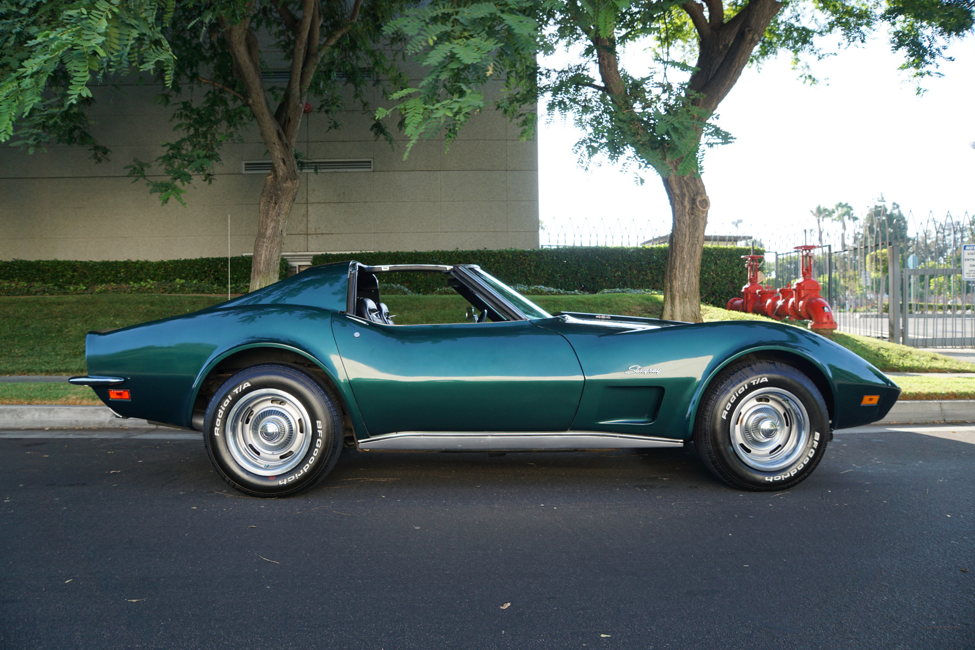 Chevrolet corvette 1973