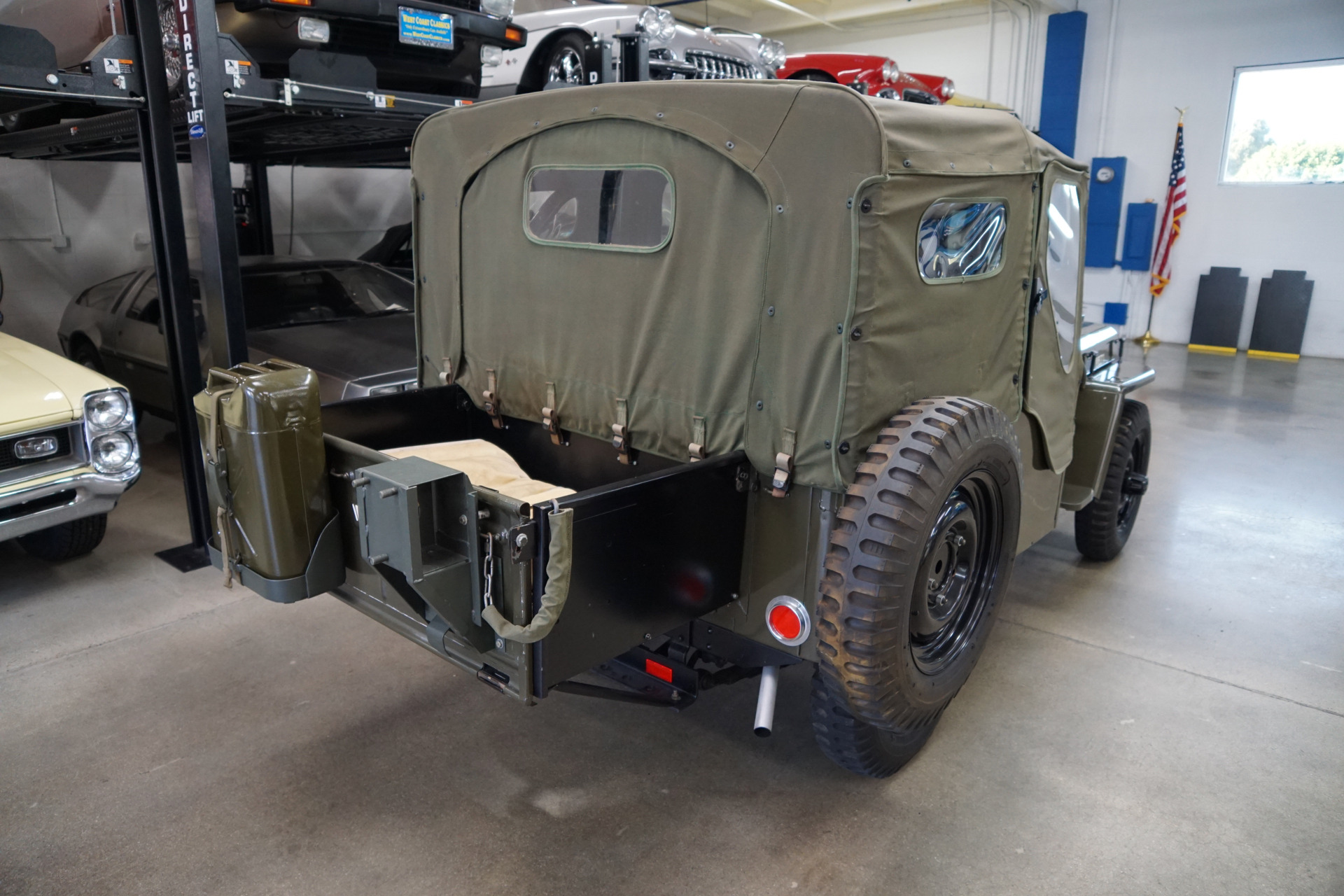 Jeep cj2