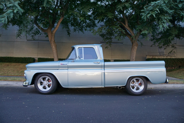 Used 1962 Chevrolet C10 Fleetside Short Bed Custom V8 Pick Up Custom | Torrance, CA