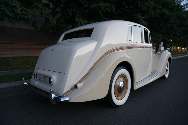 Used 1947 Bentley MARK VI 4.25L ALUMINUM FREESTONE & WEBB COACHBUILT SEDAN  | Torrance, CA