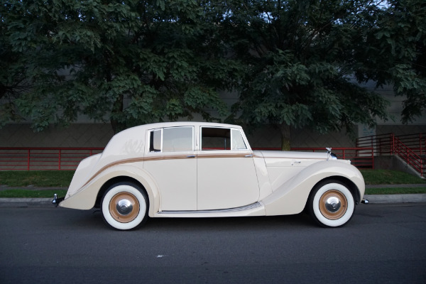 Used 1947 Bentley MARK VI 4.25L ALUMINUM FREESTONE & WEBB COACHBUILT SEDAN  | Torrance, CA