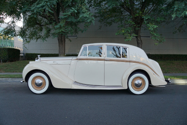 Used 1947 Bentley MARK VI 4.25L ALUMINUM FREESTONE & WEBB COACHBUILT SEDAN  | Torrance, CA