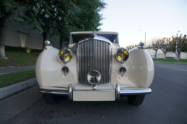 Used 1947 Bentley MARK VI 4.25L ALUMINUM FREESTONE & WEBB COACHBUILT SEDAN  | Torrance, CA