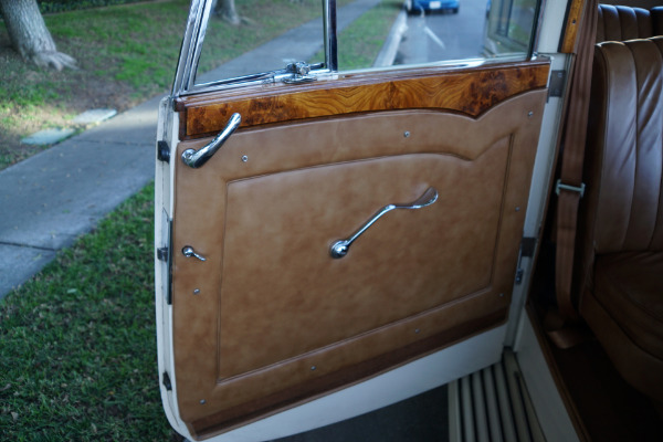 Used 1947 Bentley MARK VI 4.25L ALUMINUM FREESTONE & WEBB COACHBUILT SEDAN  | Torrance, CA