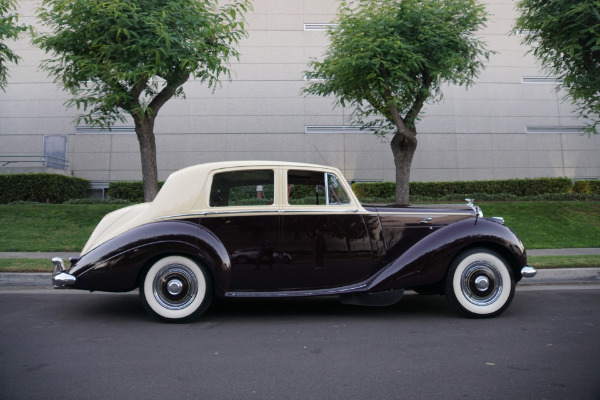 Used 1953 Bentley R-Type 4 1/2 Litre Big Bore LHD Saloon  | Torrance, CA