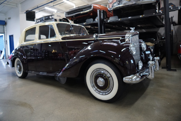 Used 1953 Bentley R-Type 4 1/2 Litre Big Bore LHD Saloon  | Torrance, CA