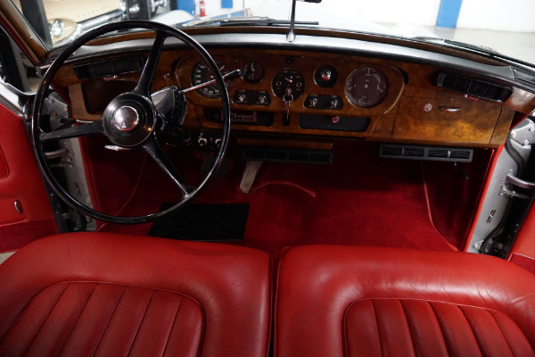 Used 1965 Rolls-Royce Silver Cloud III V8 Sedan  | Torrance, CA