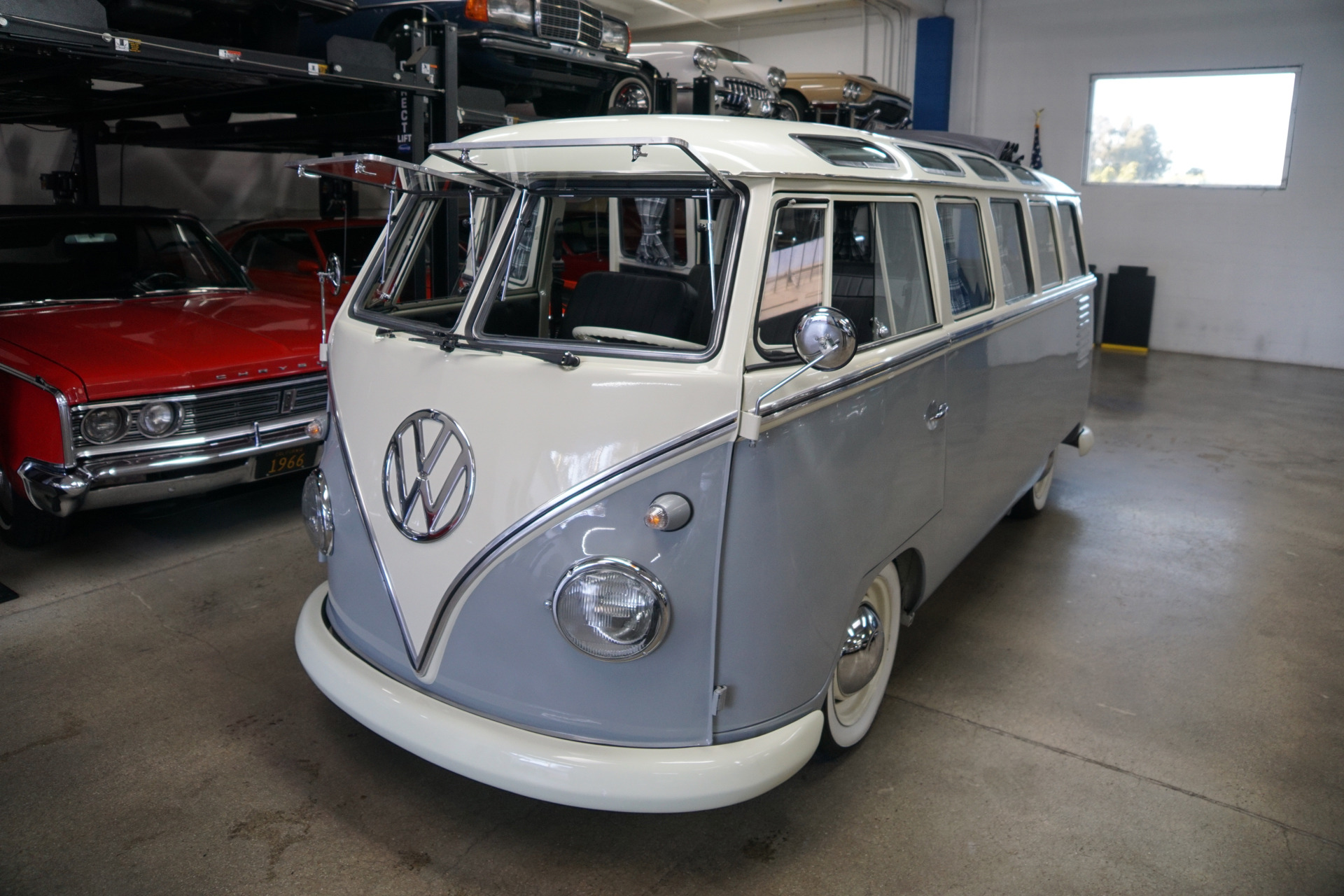 VOLKSWAGEN COMBI SPLIT 1963