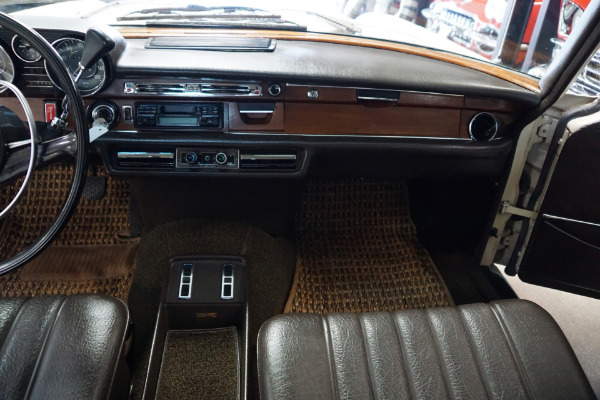 Used 1972 Mercedes-Benz 280SEL 4.5 V8 Sedan  | Torrance, CA