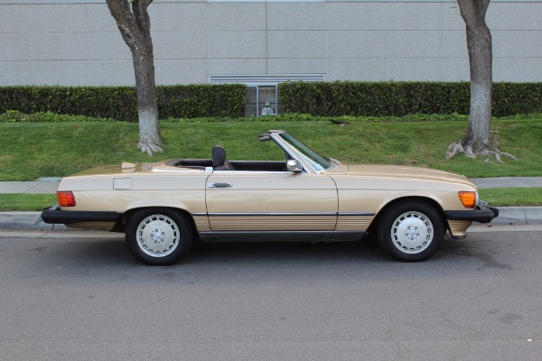 Used 1987 Mercedes-Benz 560SL Convertible with 84K original miles 560 SL | Torrance, CA