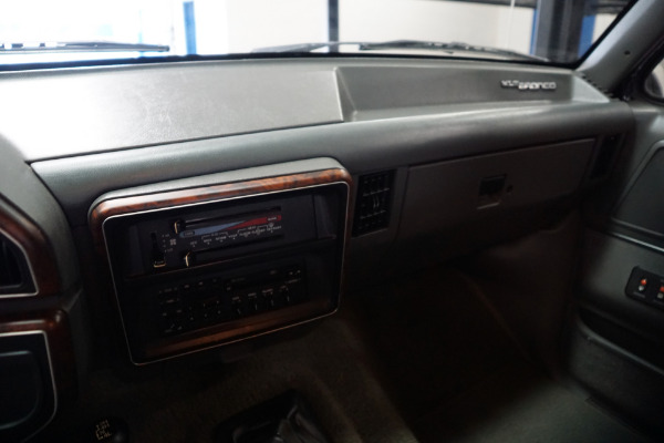 Used 1991 Ford Bronco XLT 4WD 5.0 V8 WITH RARE 5 SPD MANUAL TRANS & 57K ORIG MILES! XLT | Torrance, CA