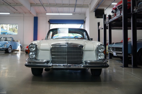 Used 1971 Mercedes-Benz 280SE 3.5 V8 Coupe with factory 4 spd manual  | Torrance, CA