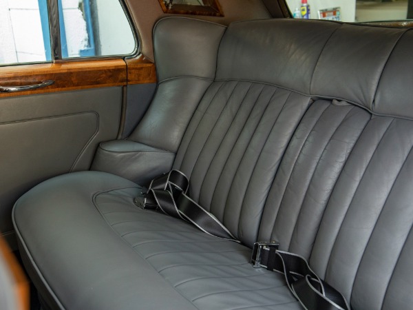 Used 1959 Rolls-Royce Silver Cloud LHD Saloon with factory A/C  | Torrance, CA