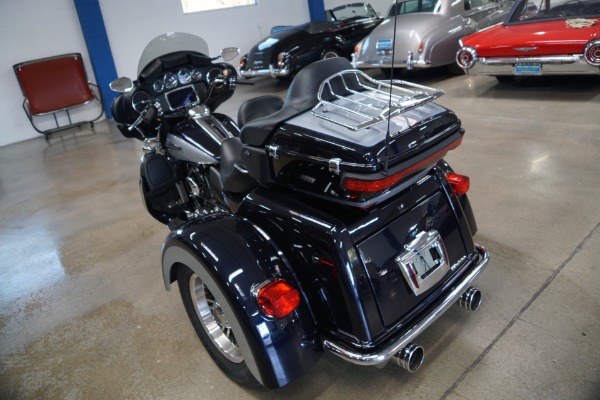 Used 2019 Harley Davidson Ultra Classic Tri Glide Trike with 6,200 original miles  | Torrance, CA