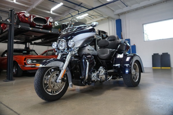 Used 2019 Harley Davidson Ultra Classic Tri Glide Trike with 6,200 original miles  | Torrance, CA