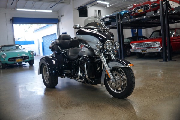 Used 2019 Harley Davidson Ultra Classic Tri Glide Trike with 6,200 original miles  | Torrance, CA