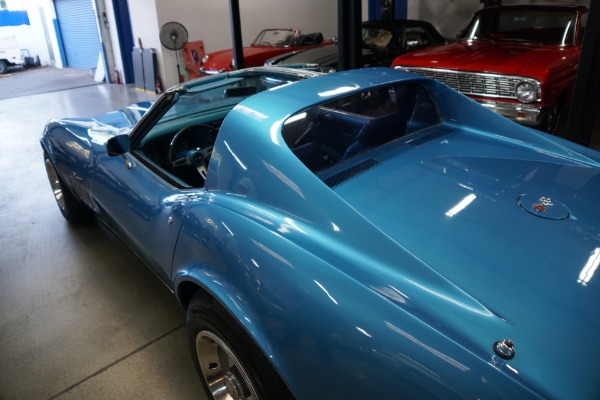 Used 1969 Chevrolet Corvette 350/300HP V8 T-Top Coupe with A/C  | Torrance, CA