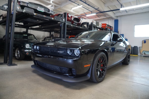 Used 2016 Dodge Challenger SRT 6 spd Hellcat with 29K original miles SRT Hellcat | Torrance, CA