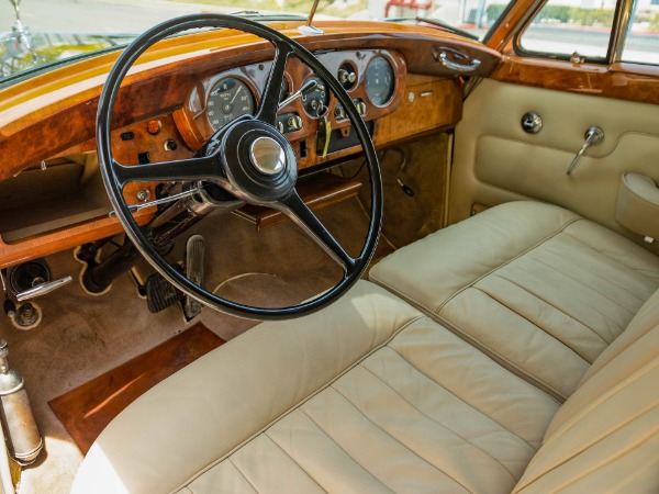 Used 1961 Rolls-Royce Silver Cloud II LHD LWB with Divider  | Torrance, CA