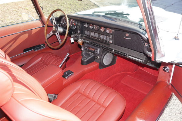 Used 1969 Jaguar Series II E-Type Red | Torrance, CA