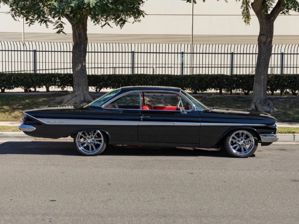 Used 1961 Chevrolet Impala 454 V8 4 spd Custom 2 Door Hardtop  | Torrance, CA