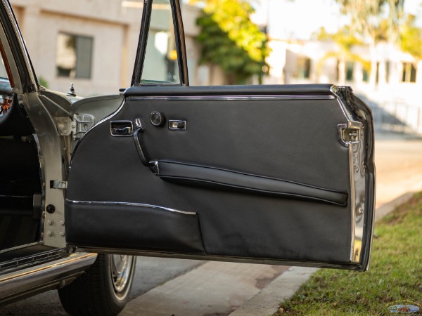 Used 1971 Mercedes-Benz 280SE 3.5 V8 Coupe | Torrance, CA