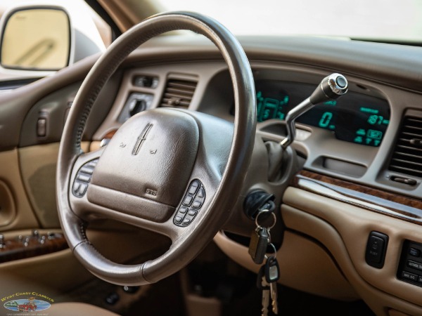 Used 1997 Lincoln Town Car Signature Series Sedan | Torrance, CA
