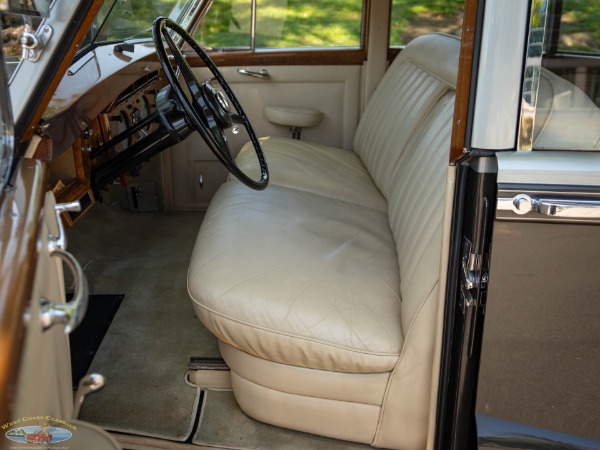 Used 1955 Rolls-Royce Silver Dawn Lightweight H.J. Mulliner Coachbuilt 4 Door Sedan | Torrance, CA
