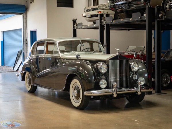 Used 1955 Rolls-Royce Silver Dawn Lightweight H.J. Mulliner Coachbuilt 4 Door Sedan | Torrance, CA