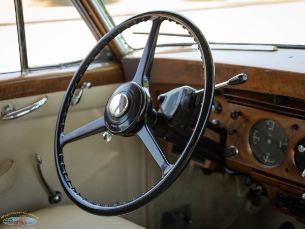 Used 1955 Rolls-Royce Silver Dawn Lightweight H.J. Mulliner Coachbuilt 4 Door Sedan | Torrance, CA
