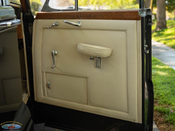 Used 1955 Rolls-Royce Silver Dawn Lightweight H.J. Mulliner Coachbuilt 4 Door Sedan | Torrance, CA