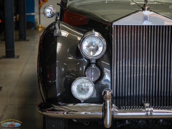 Used 1955 Rolls-Royce Silver Dawn Lightweight H.J. Mulliner Coachbuilt 4 Door Sedan | Torrance, CA