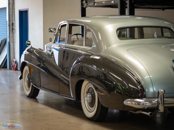 Used 1955 Rolls-Royce Silver Dawn Lightweight H.J. Mulliner Coachbuilt 4 Door Sedan | Torrance, CA