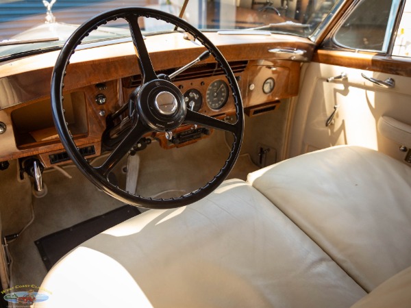 Used 1955 Rolls-Royce Silver Dawn Lightweight H.J. Mulliner Coachbuilt 4 Door Sedan | Torrance, CA