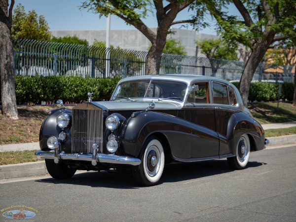 Used 1955 Rolls-Royce Silver Dawn Lightweight H.J. Mulliner Coachbuilt 4 Door Sedan | Torrance, CA