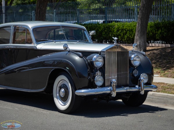 Used 1955 Rolls-Royce Silver Dawn Lightweight H.J. Mulliner Coachbuilt 4 Door Sedan | Torrance, CA