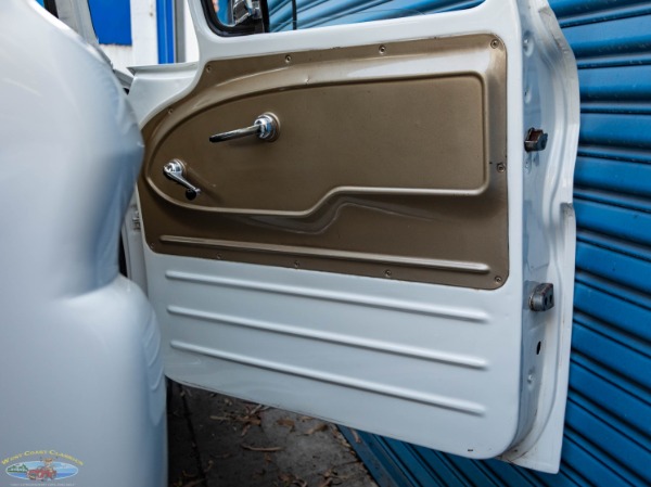 Used 1963 Chevrolet C10 Stepside Short Bed Full Size 1/2 Ton Pick Up with Custom Package | Torrance, CA