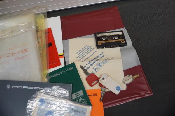 Used 1982 Porsche 928 5 spd 2 Door V8 Coupe with 30K orig miles with 30K origina miles | Torrance, CA