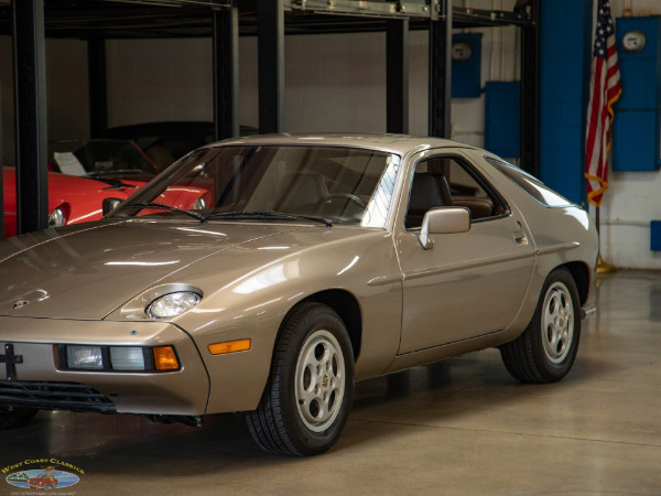 Used 1982 Porsche 928 5 spd 2 Door V8 Coupe with 30K orig miles with 30K origina miles | Torrance, CA