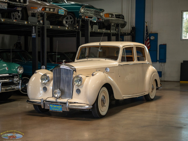 https://www.thewestcoastclassics.com/galleria_images/2304/2304_main_f.jpg