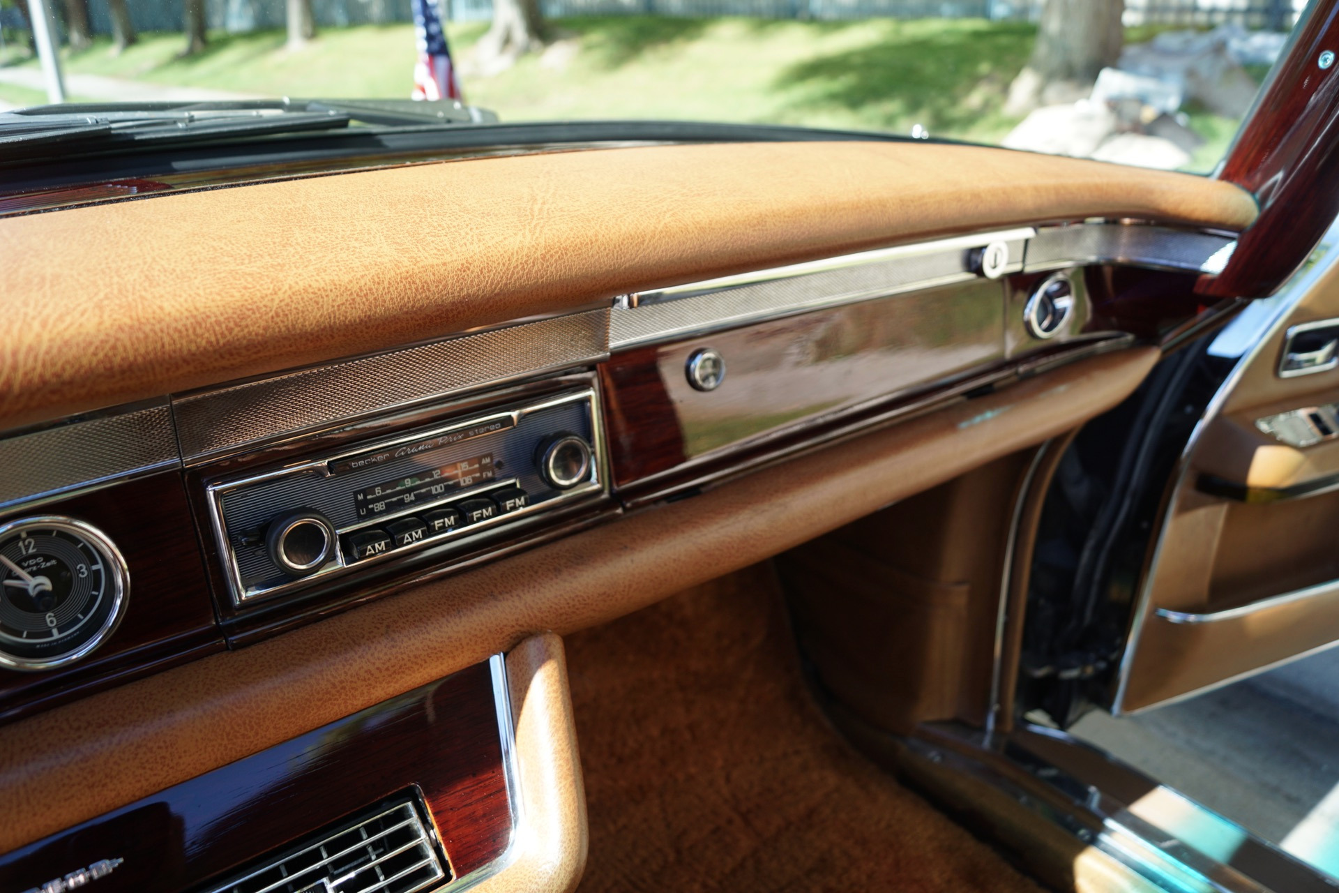 Image 7 of 1972 Mercedes-Benz 600-Series…