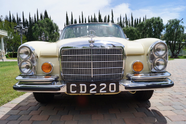 Used 1971 Mercedes-Benz 280SE 3.5 V8 Cabriolet Red Leather | Torrance, CA