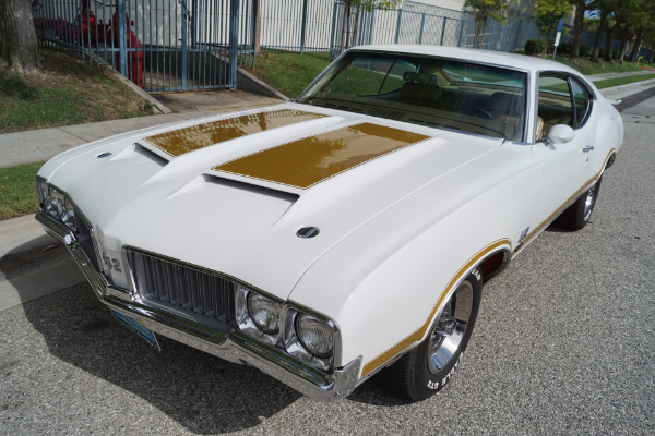 Used 1970 Oldsmobile 442 Gold Bucket Seats | Torrance, CA