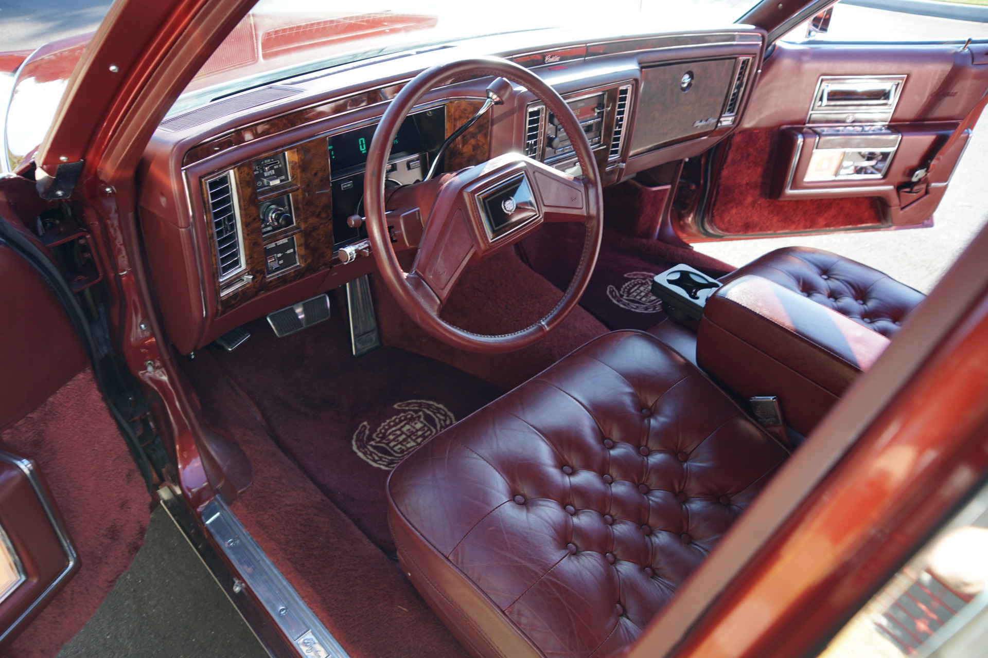 Cadillac Brougham 1991