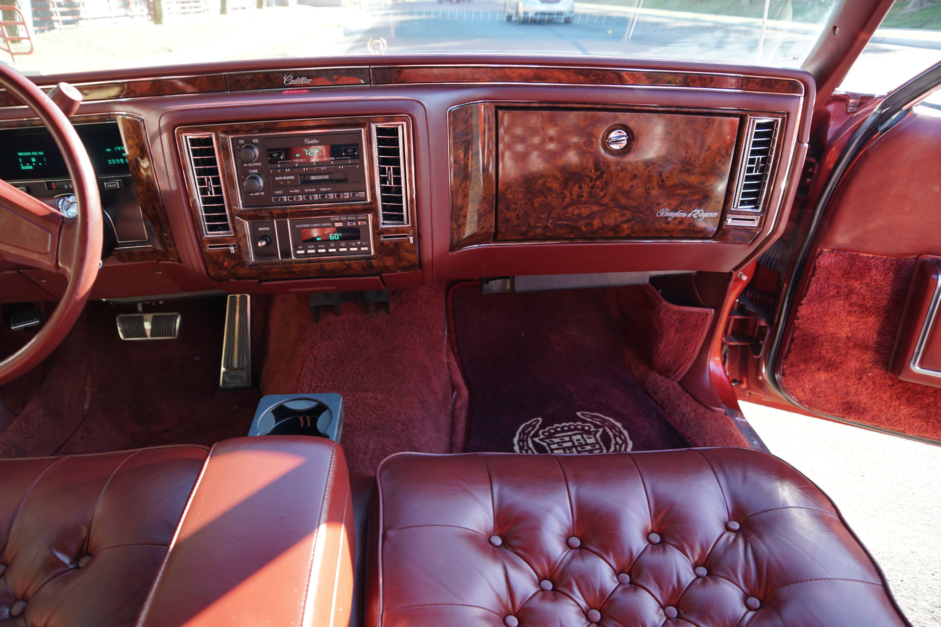Cadillac Brougham 1991