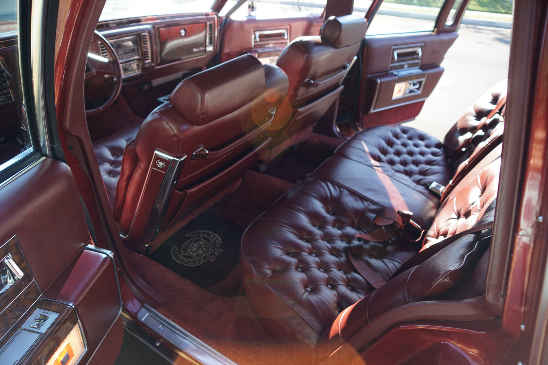 Cadillac Brougham 1991